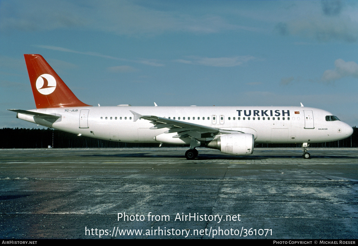 Aircraft Photo of TC-JLB | Airbus A320-214 | Turkish Airlines | AirHistory.net #361071