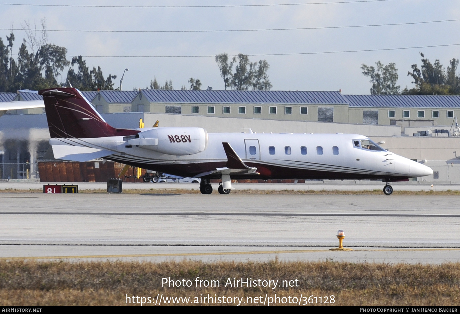 Aircraft Photo of N88V | Learjet 60 | AirHistory.net #361128