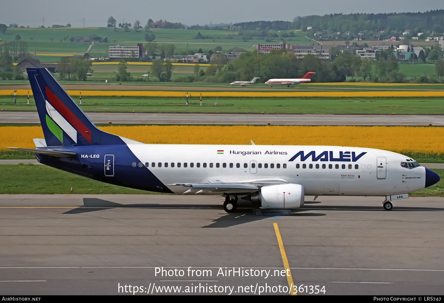 Aircraft Photo of HA-LEG | Boeing 737-3Y0 | Malév - Hungarian Airlines | AirHistory.net #361354