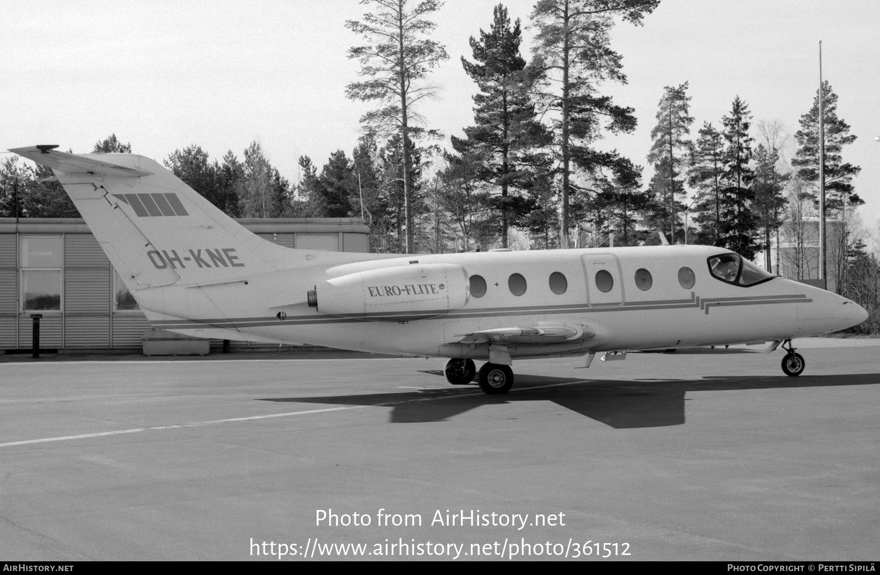 Aircraft Photo of OH-KNE | Mitsubishi MU-300 Diamond I | Euro-Flite | AirHistory.net #361512