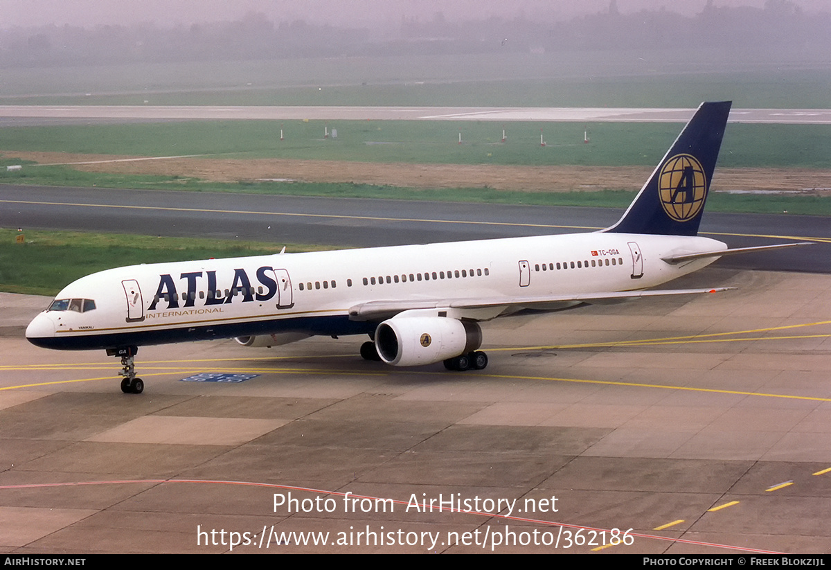 Aircraft Photo of TC-OGA | Boeing 757-225 | Atlas International Airways | AirHistory.net #362186