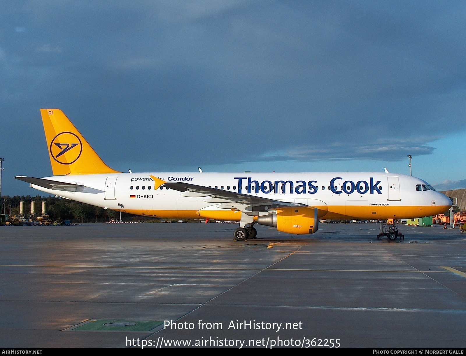 Aircraft Photo of D-AICI | Airbus A320-212 | Thomas Cook Airlines | AirHistory.net #362255