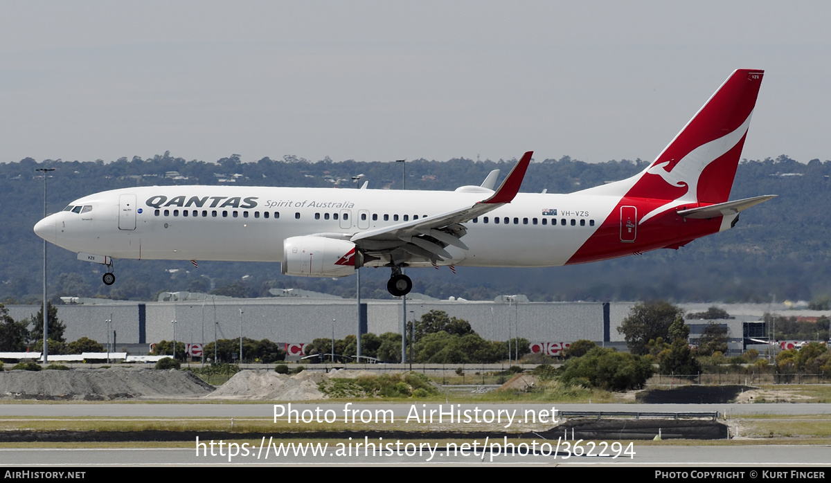 Aircraft Photo of VH-VZS | Boeing 737-838 | Qantas | AirHistory.net #362294