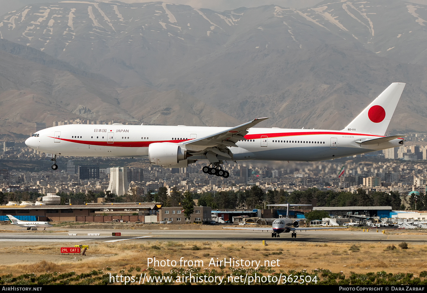 Aircraft Photo of 80-1111 | Boeing 777-300/ER | Japan - Air Force | AirHistory.net #362504