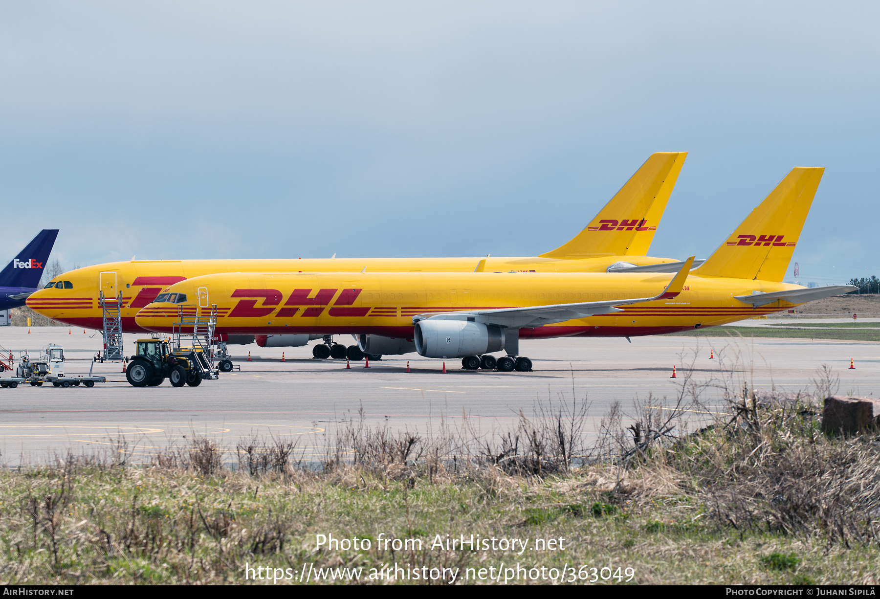 Aircraft Photo of G-DHKM | Boeing 757-223(PCF) | DHL International | AirHistory.net #363049