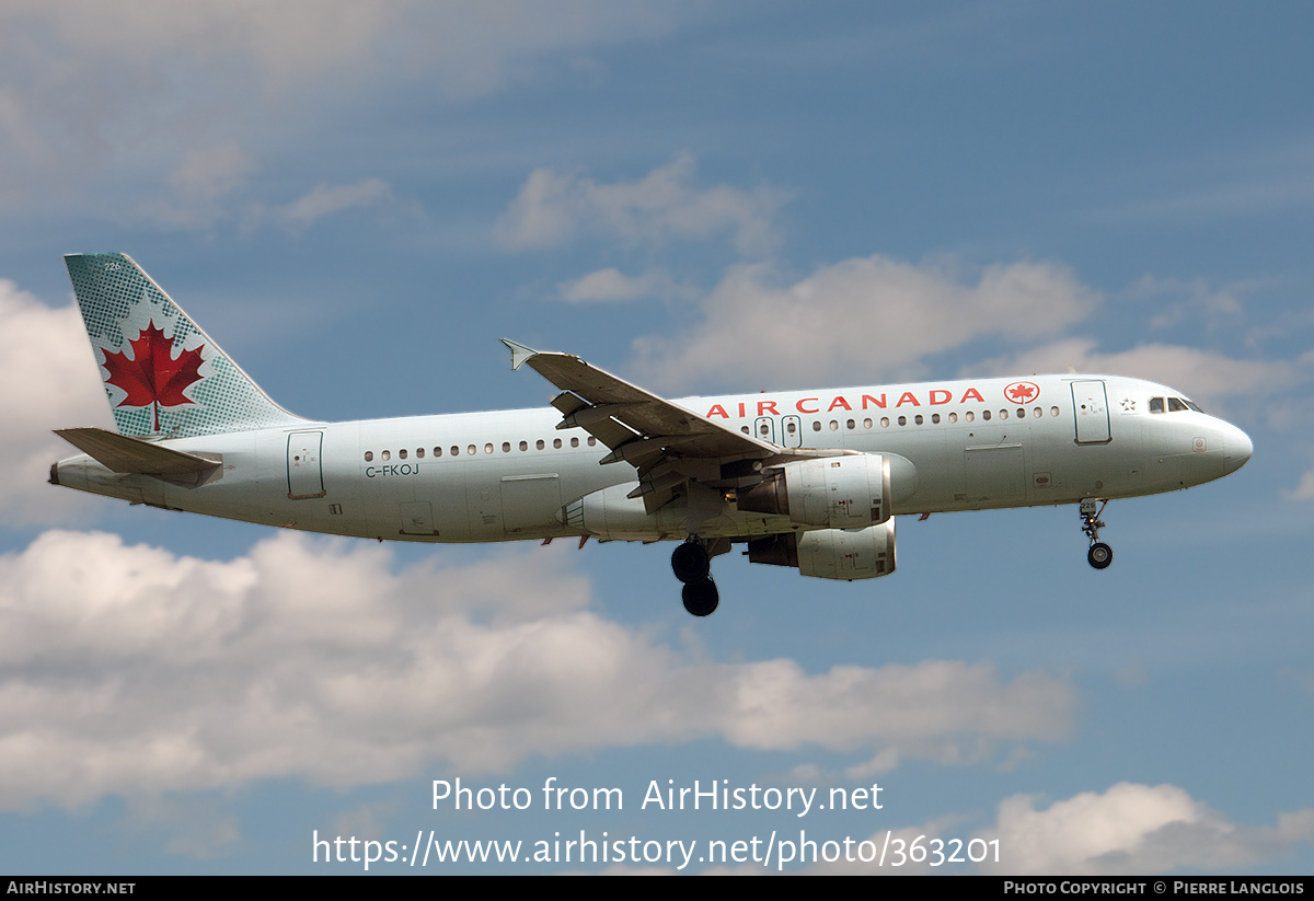 Aircraft Photo of C-FKOJ | Airbus A320-211 | Air Canada | AirHistory.net #363201