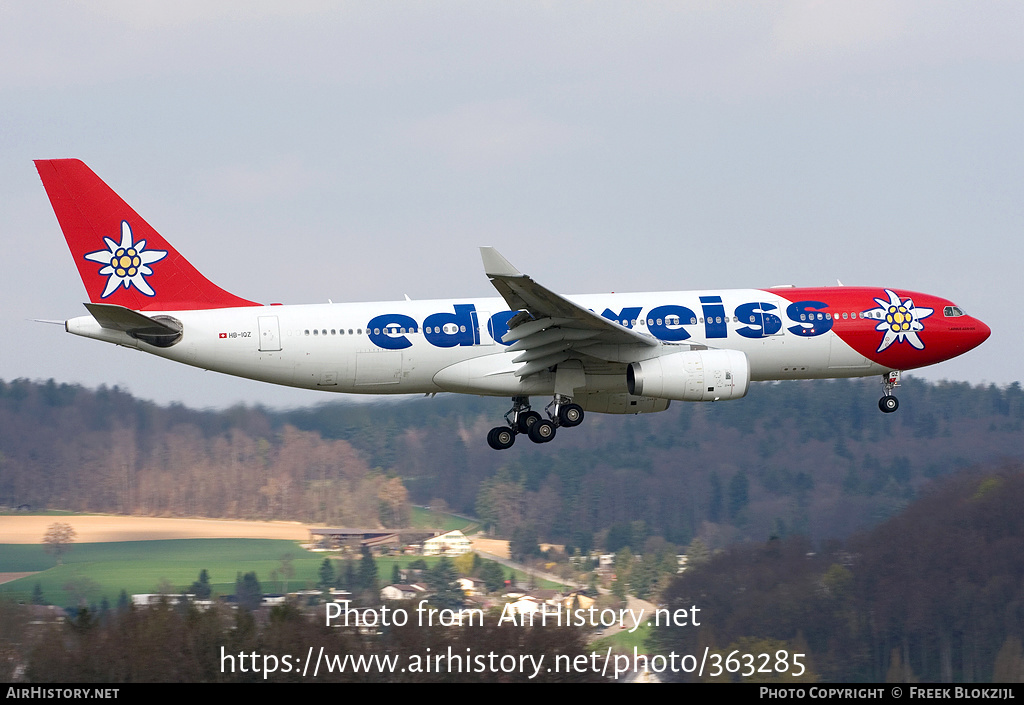 Aircraft Photo of HB-IQZ | Airbus A330-243 | Edelweiss Air | AirHistory.net #363285