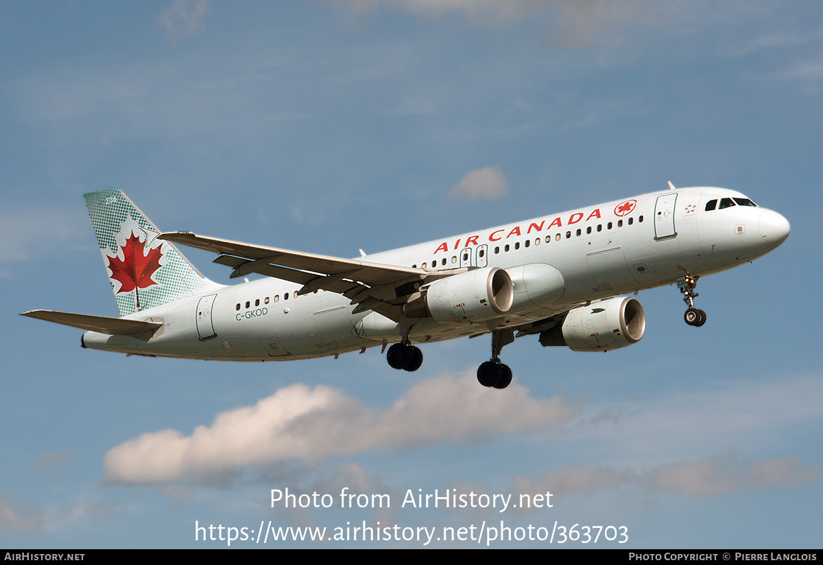 Aircraft Photo of C-GKOD | Airbus A320-214 | Air Canada | AirHistory.net #363703