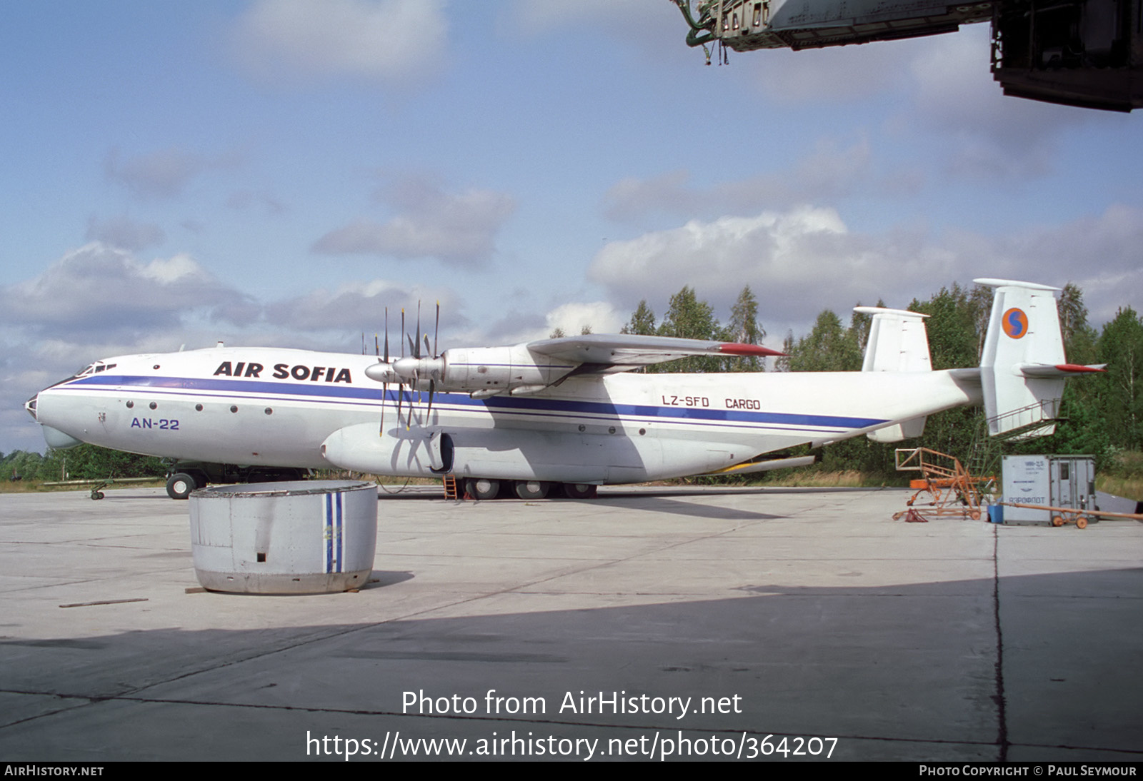 Aircraft Photo of LZ-SFD | Antonov An-22 Antei | Air Sofia | AirHistory.net #364207