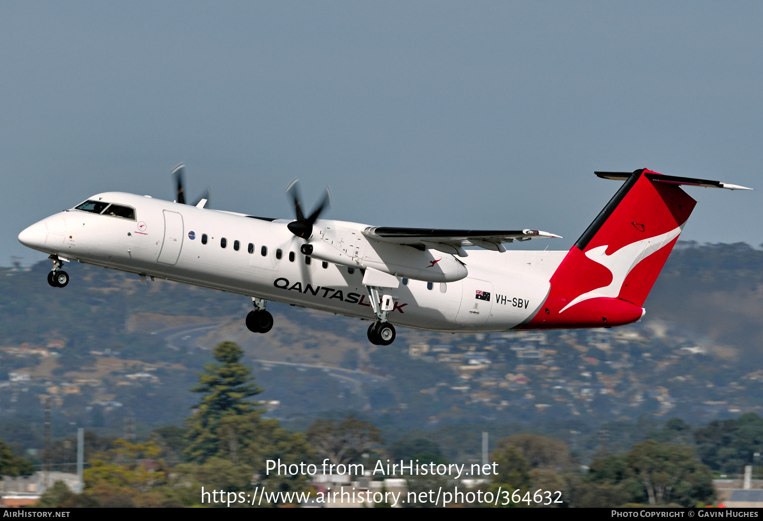 Aircraft Photo of VH-SBV | Bombardier DHC-8-315Q Dash 8 | QantasLink | AirHistory.net #364632