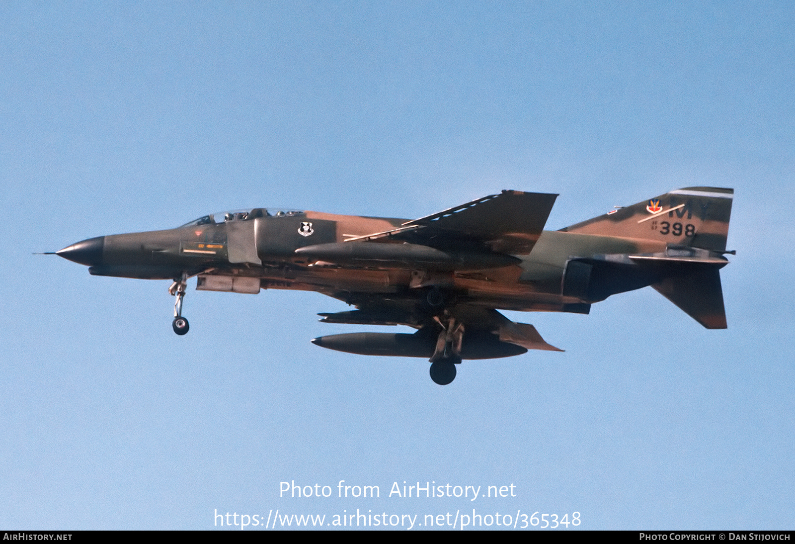 Aircraft Photo of 67-0398 / AF67-398 | McDonnell Douglas F-4E Phantom II | USA - Air Force | AirHistory.net #365348