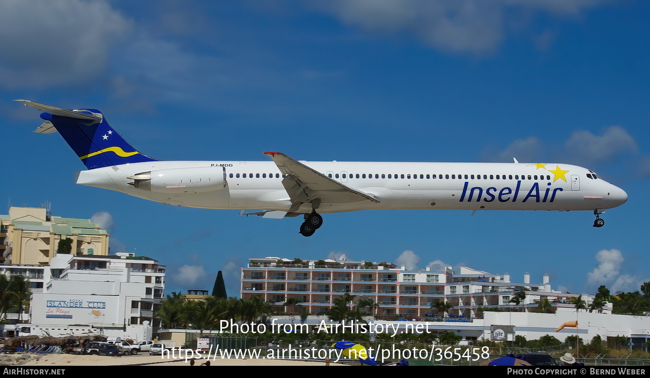 Aircraft Photo of PJ-MDD | McDonnell Douglas MD-82 (DC-9-82) | Insel Air | AirHistory.net #365458