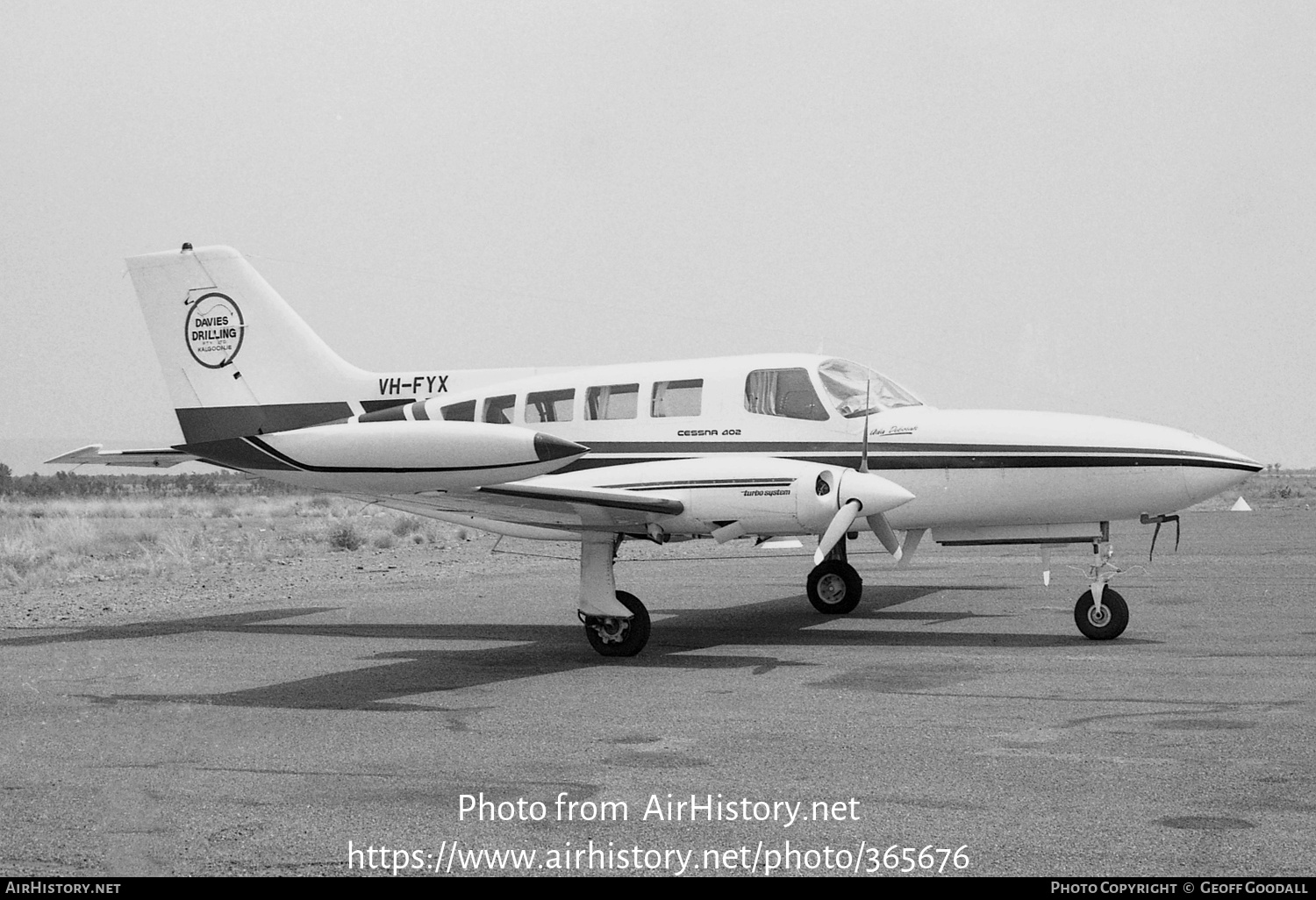 Aircraft Photo of VH-FYX | Cessna 402B | Davies Drilling Australia | AirHistory.net #365676