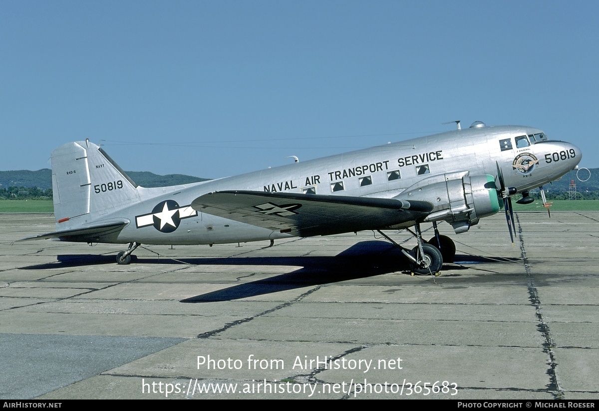 Aircraft Photo of N229GB / 50819 | Douglas R4D-6 Skytrain | USA - Navy | AirHistory.net #365683