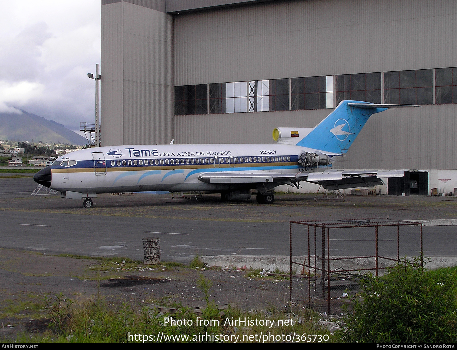 Aircraft Photo of HC-BLV / FAE-328 | Boeing 727-17 | TAME Línea Aérea del Ecuador | AirHistory.net #365730