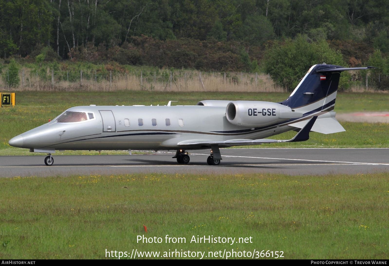 Aircraft Photo of OE-GSE | Learjet 60XR | AirHistory.net #366152