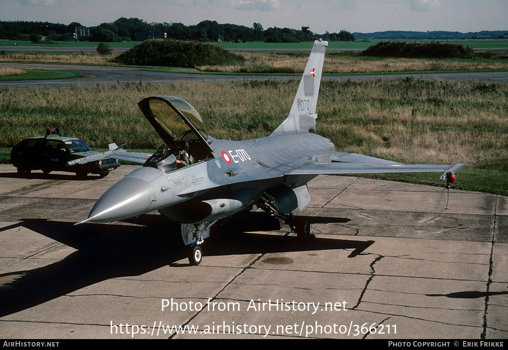 Aircraft Photo of E-070 | General Dynamics F-16A Fighting Falcon | Denmark - Air Force | AirHistory.net #366211