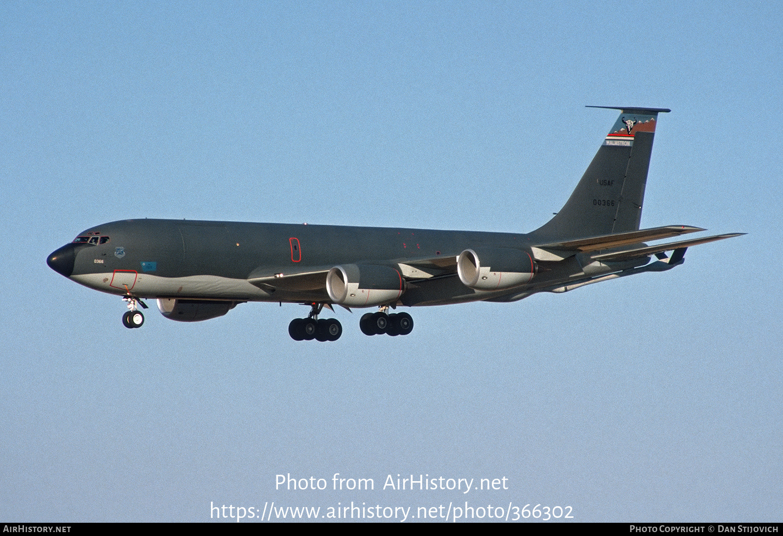 Aircraft Photo of 60-0366 / 00366 | Boeing KC-135R Stratotanker | USA - Air Force | AirHistory.net #366302