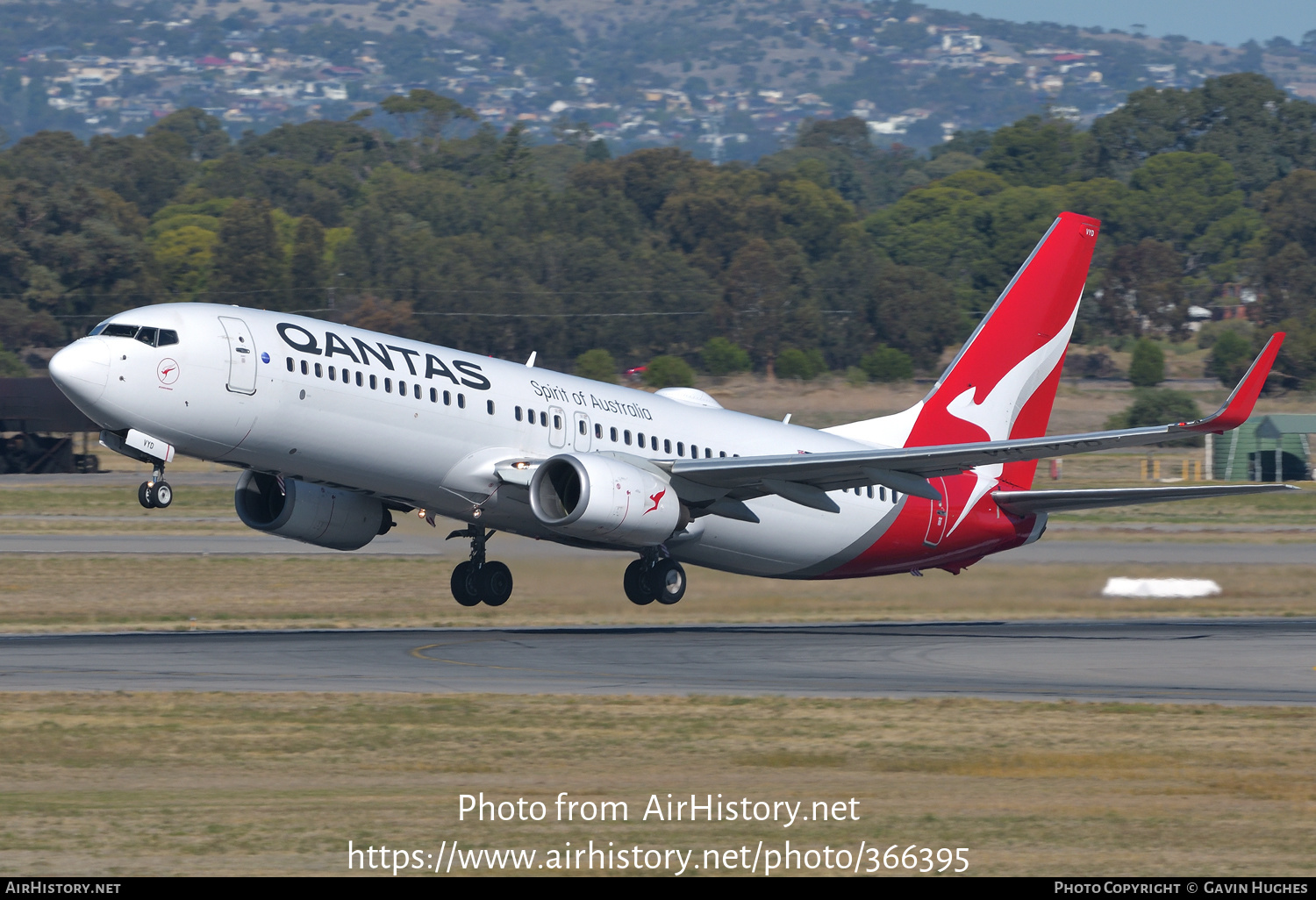 Aircraft Photo of VH-VYD | Boeing 737-838 | Qantas | AirHistory.net #366395