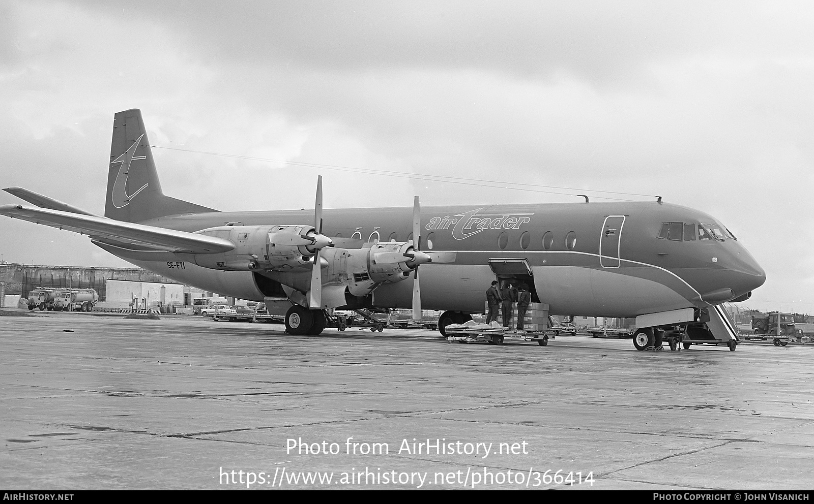 Aircraft Photo of SE-FTI | Vickers 952 Vanguard | Air Trader | AirHistory.net #366414