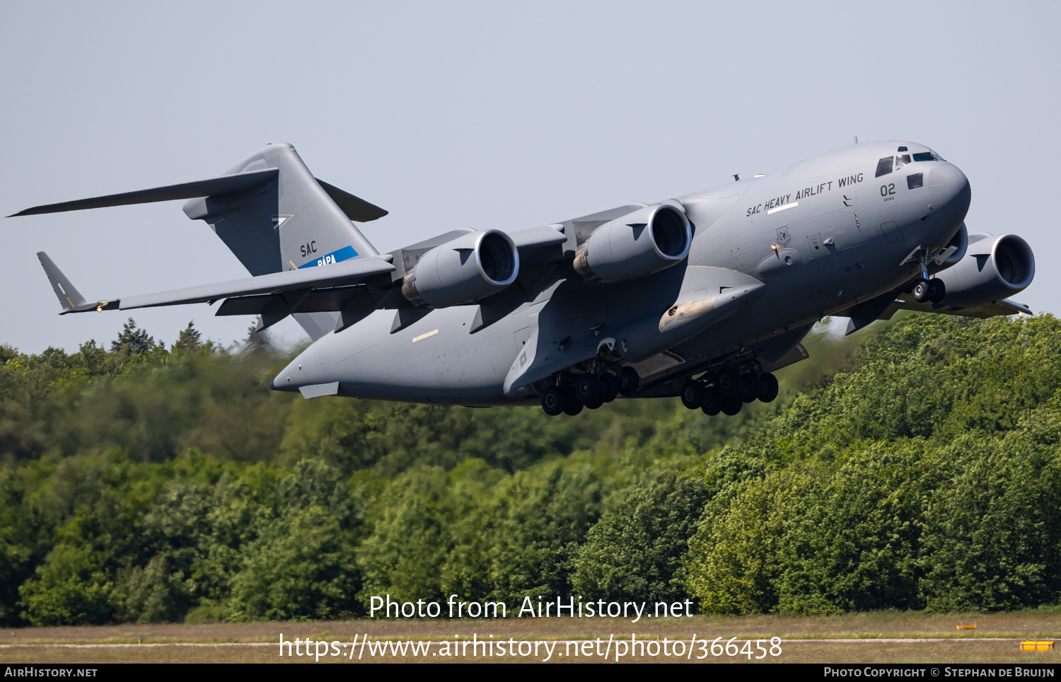 Aircraft Photo of 02 | Boeing C-17A Globemaster III | Hungary - Air Force | AirHistory.net #366458