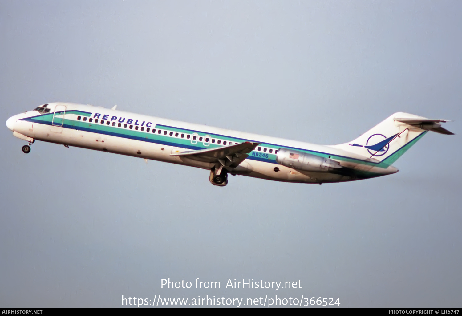 Aircraft Photo of N9346 | McDonnell Douglas DC-9-32 | Republic Airlines | AirHistory.net #366524