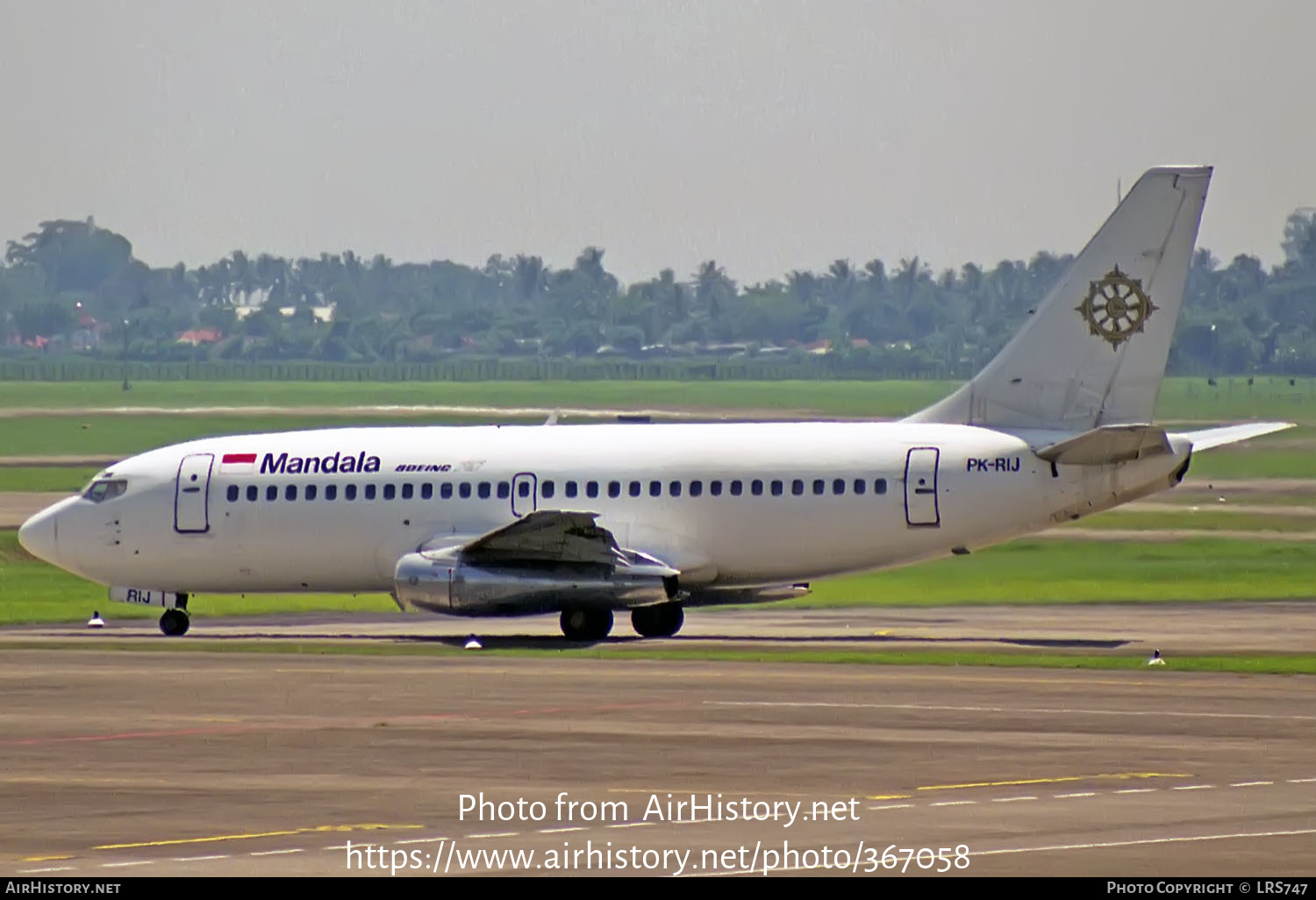 Aircraft Photo of PK-RIJ | Boeing 737-210/Adv | Mandala Airlines | AirHistory.net #367058