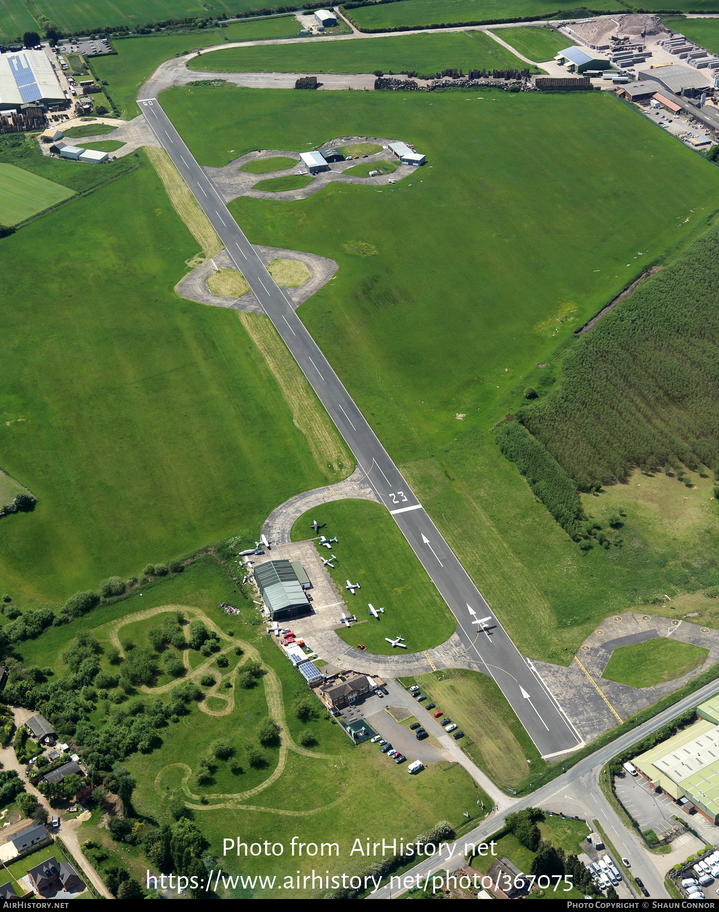 Airport photo of Sandtoft (EGCF) in England, United Kingdom ...