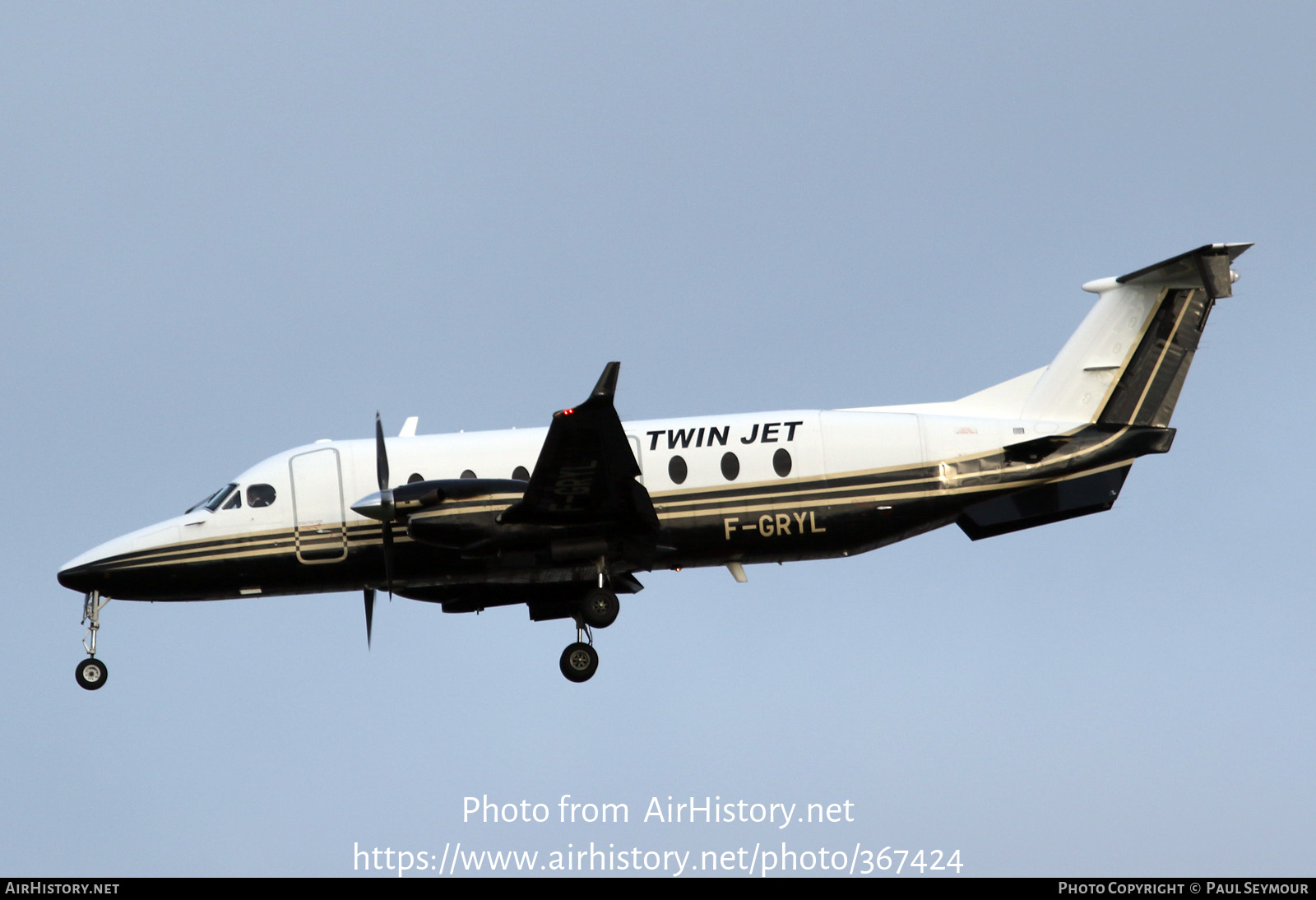 Aircraft Photo of F-GRYL | Raytheon 1900D | Twin Jet | AirHistory.net #367424