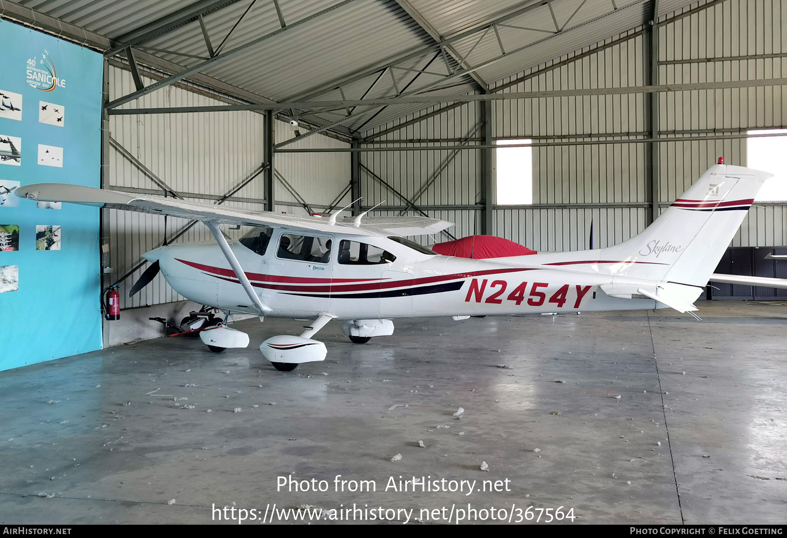 Aircraft Photo of N2454Y | Cessna 182S Skylane | AirHistory.net #367564