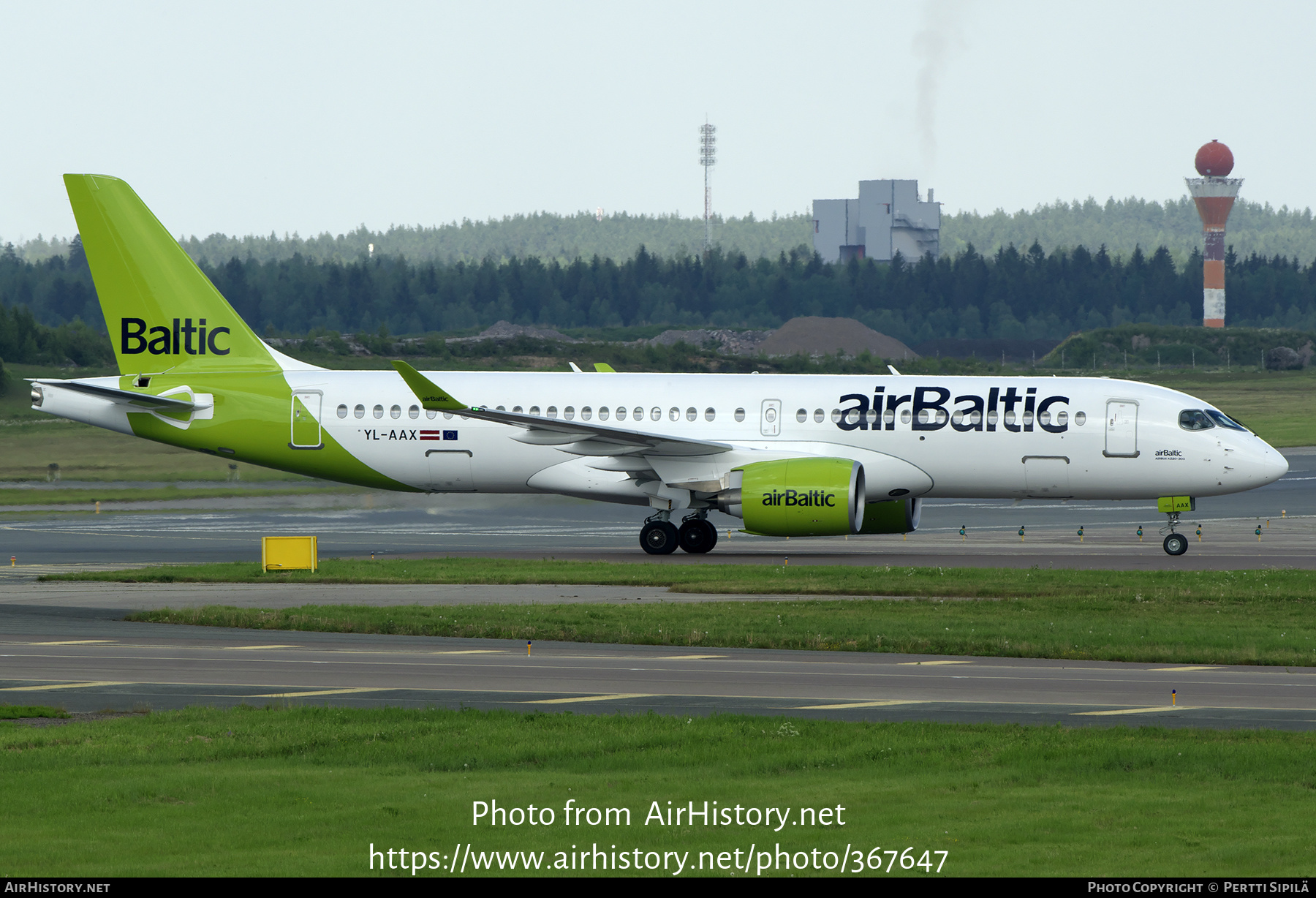 Aircraft Photo of YL-AAX | Airbus A220-371 (BD-500-1A11) | AirBaltic | AirHistory.net #367647