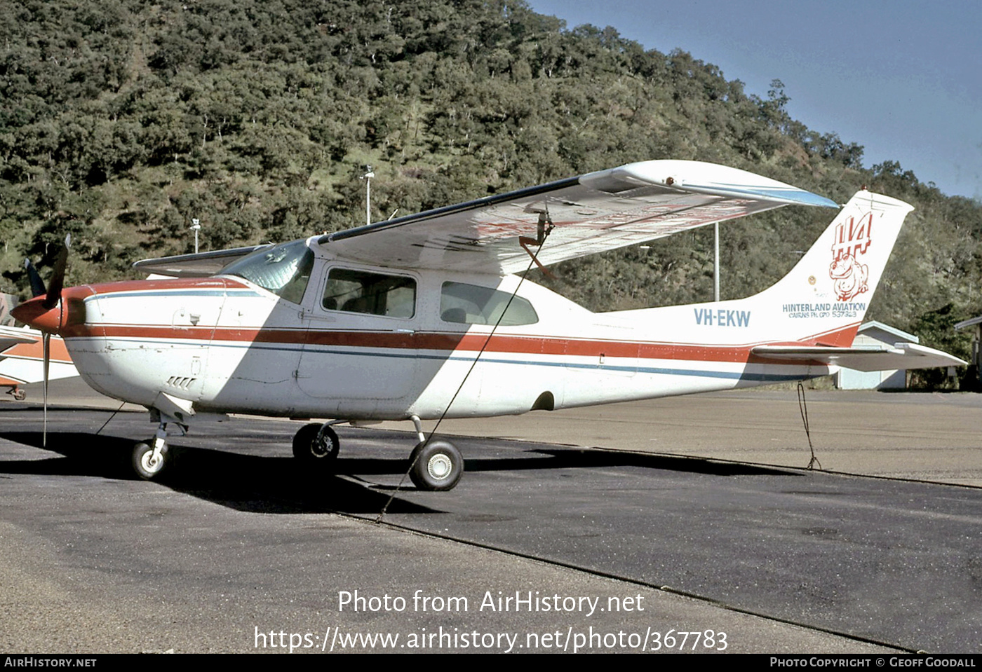 Aircraft Photo of VH-EKW | Cessna 210K Centurion | Hinterland Aviation | AirHistory.net #367783