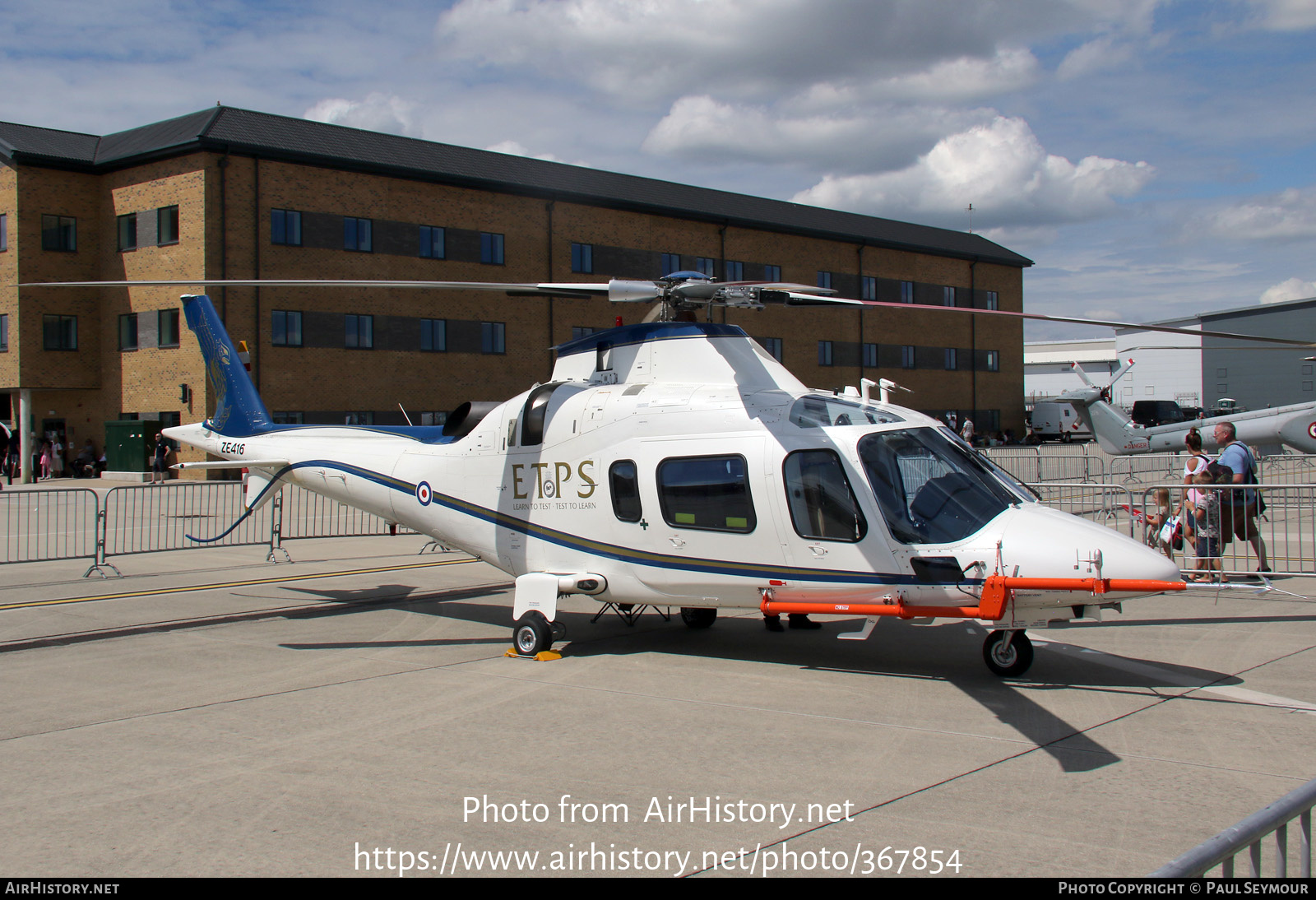 Aircraft Photo of ZE416 | Agusta A-109E Power Elite | UK - Air Force | AirHistory.net #367854