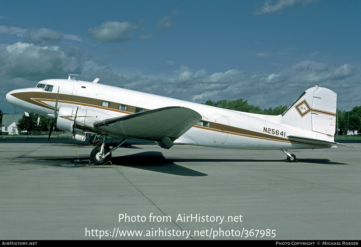 Aircraft Photo of N25641 | Douglas DC-3(C) | AirHistory.net #367985