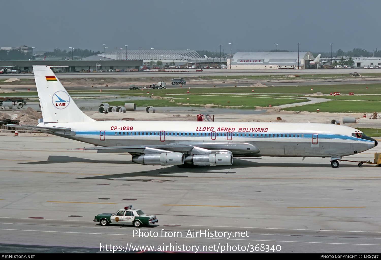 Aircraft Photo of CP-1698 | Boeing 707-323C | Lloyd Aereo Boliviano - LAB | AirHistory.net #368340