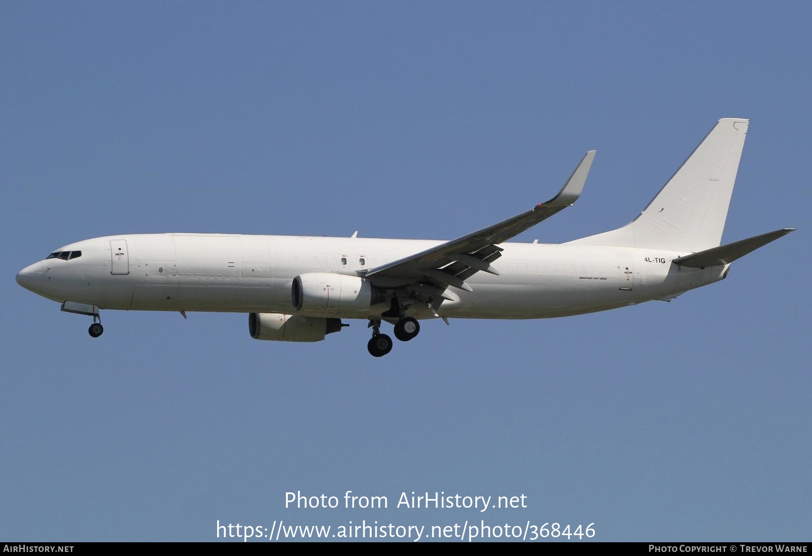 Aircraft Photo of 4L-TIG | Boeing 737-804SF | Airzena - Georgian Airways | AirHistory.net #368446