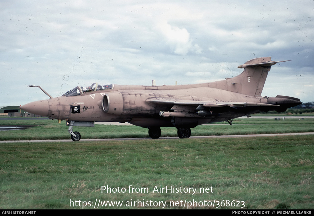 Aircraft Photo of XW530 | Hawker Siddeley Buccaneer S2B | UK - Air Force | AirHistory.net #368623