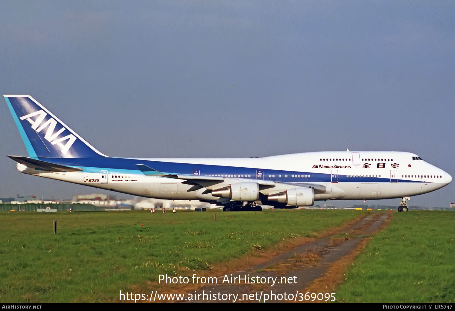 Aircraft Photo of JA8098 | Boeing 747-481 | All Nippon Airways 