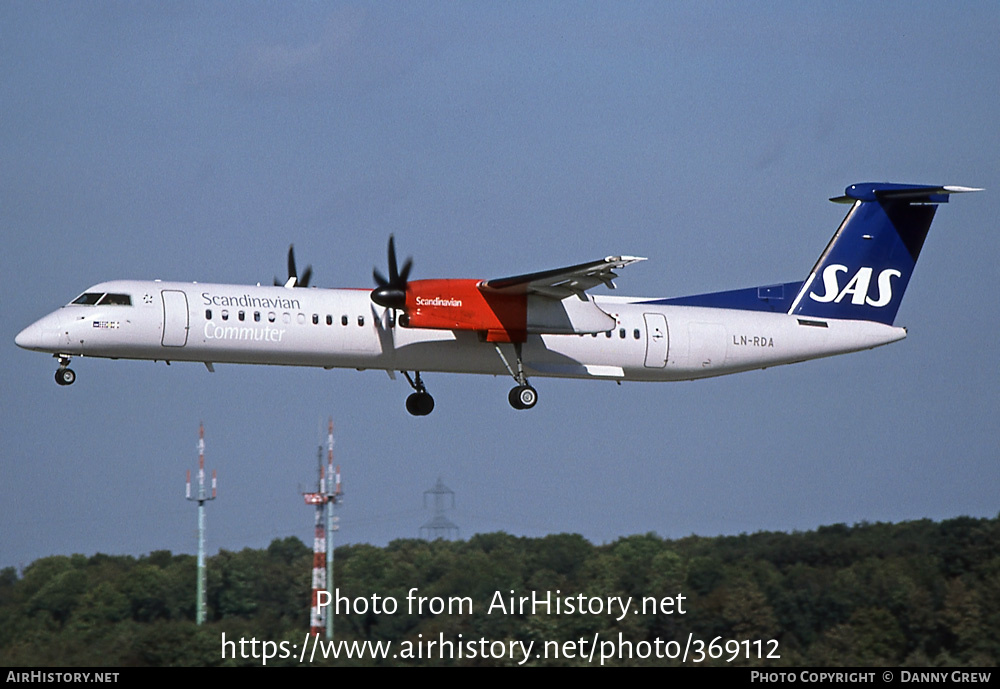 Aircraft Photo of LN-RDA | Bombardier DHC-8-402 Dash 8 | Scandinavian Commuter - SAS | AirHistory.net #369112