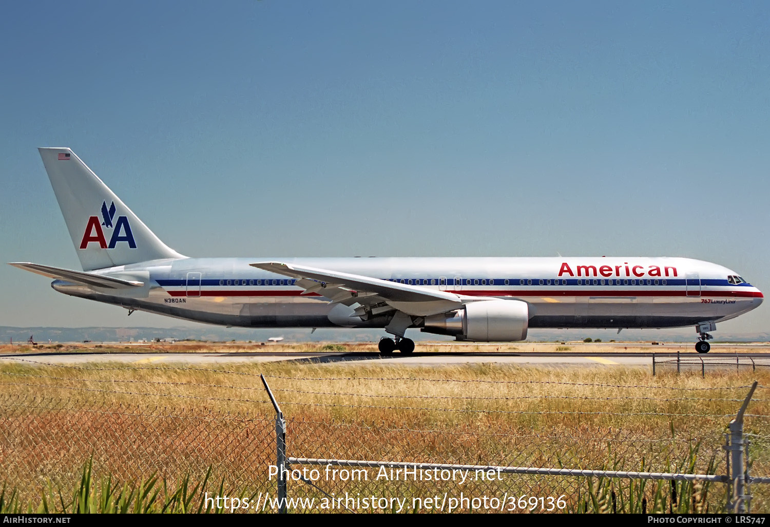 Aircraft Photo of N380AN | Boeing 767-323/ER | American Airlines | AirHistory.net #369136