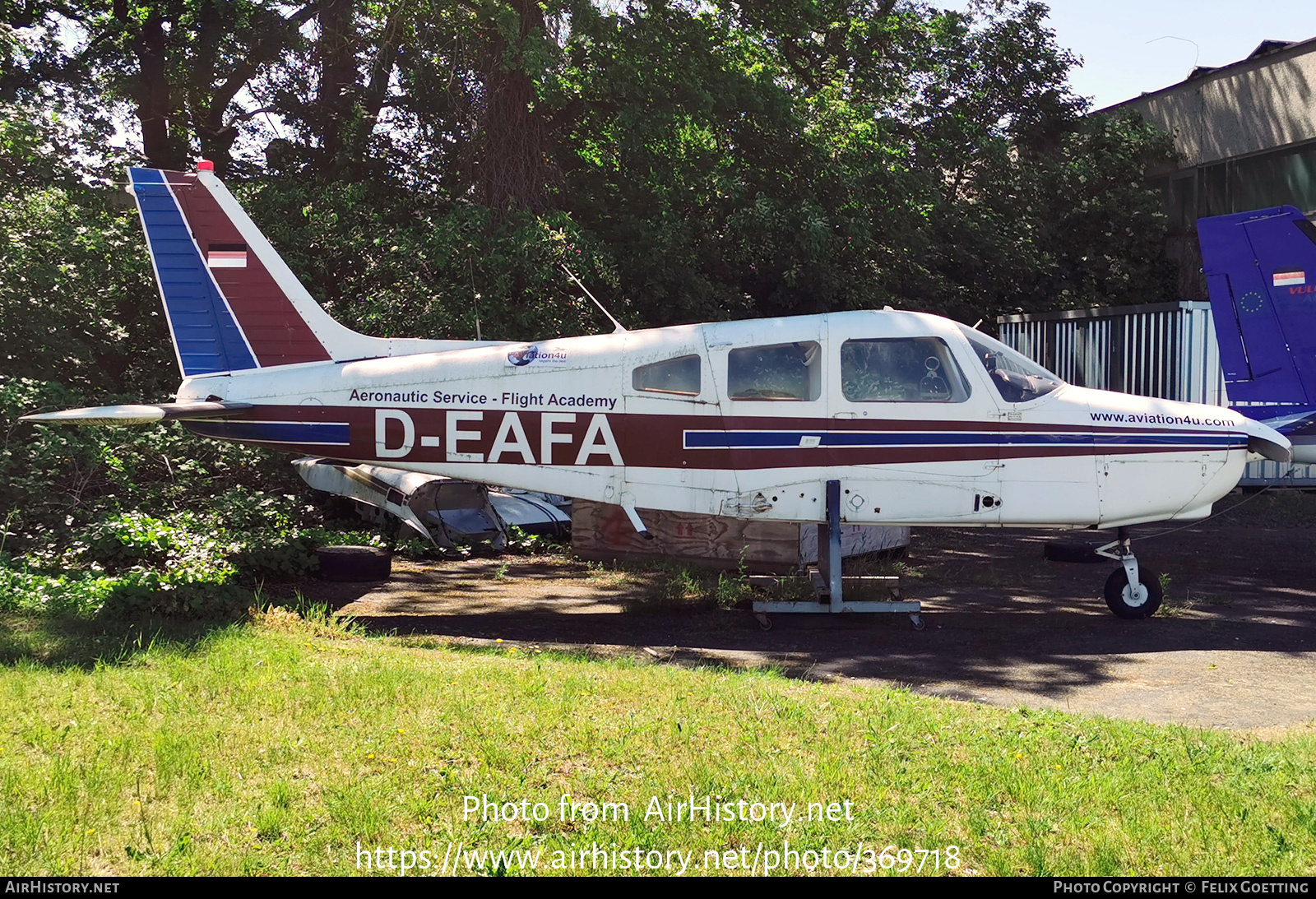 Aircraft Photo of D-EAFA | Piper PA-28-161 Cherokee Warrior II | Aviation4u Aeronautic Service | AirHistory.net #369718