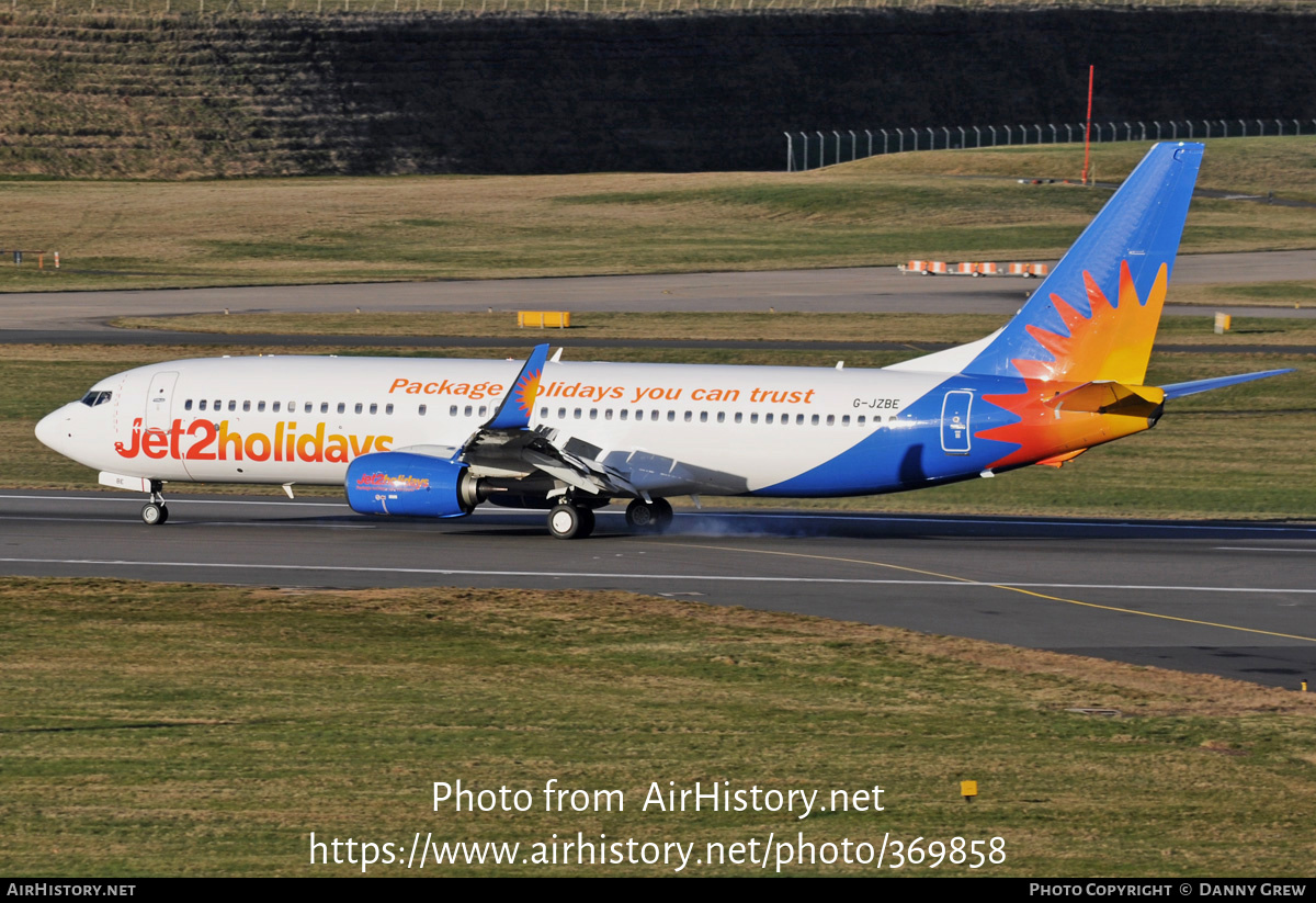 Aircraft Photo of G-JZBE | Boeing 737-800 | Jet2 Holidays | AirHistory.net #369858