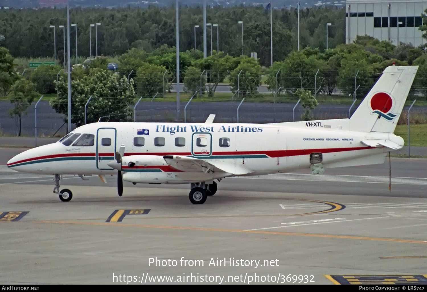 Aircraft Photo of VH-XTL | Embraer EMB-110P1 Bandeirante | Flight West Airlines | AirHistory.net #369932