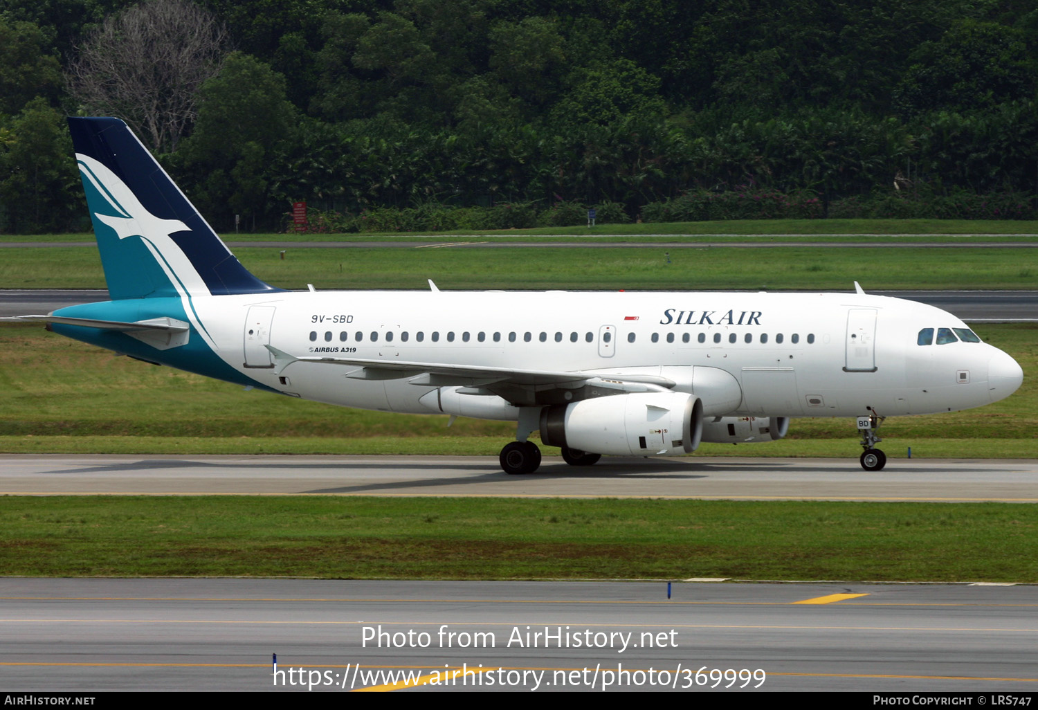 Aircraft Photo of 9V-SBD | Airbus A319-132 | SilkAir | AirHistory.net #369999