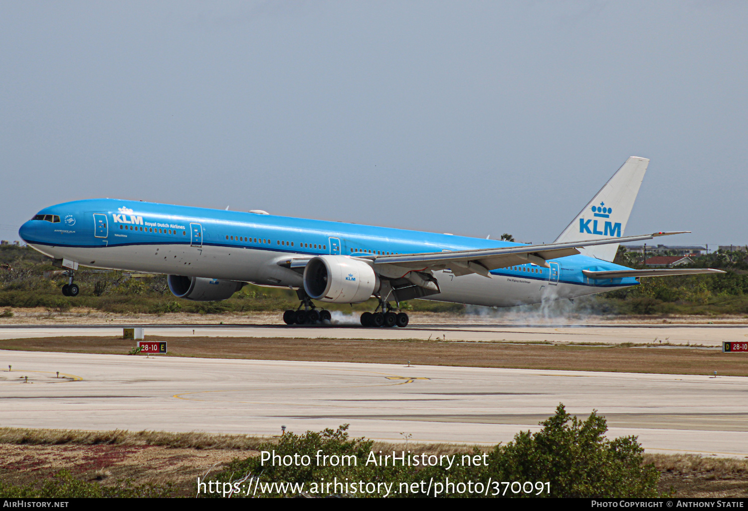 Aircraft Photo of PH-BVF | Boeing 777-306/ER | KLM - Royal Dutch Airlines | AirHistory.net #370091