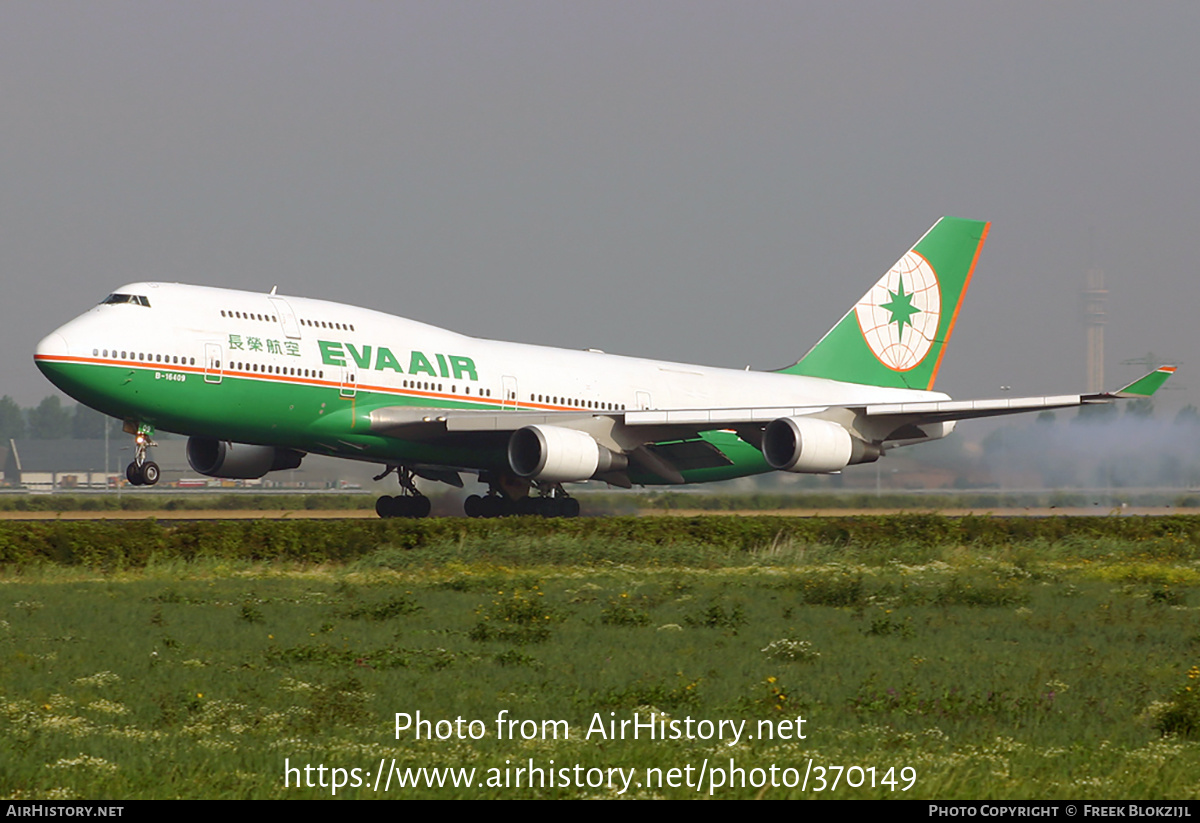 Aircraft Photo of B-16409 | Boeing 747-45EM | EVA Air | AirHistory.net #370149