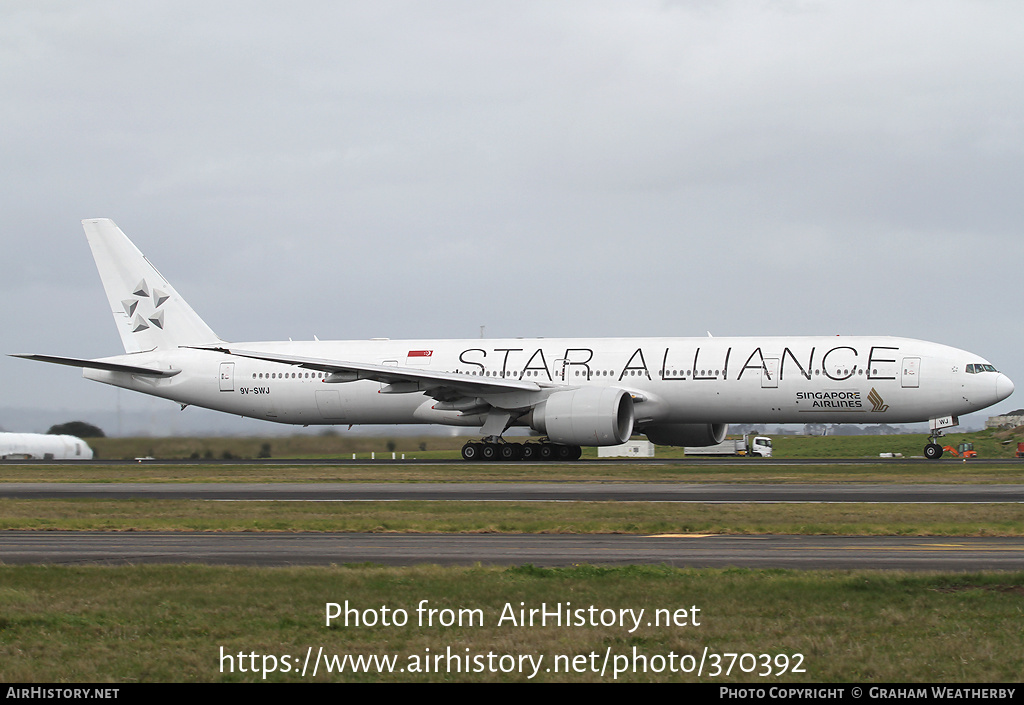 Aircraft Photo of 9V-SWJ | Boeing 777-312/ER | Singapore Airlines | AirHistory.net #370392