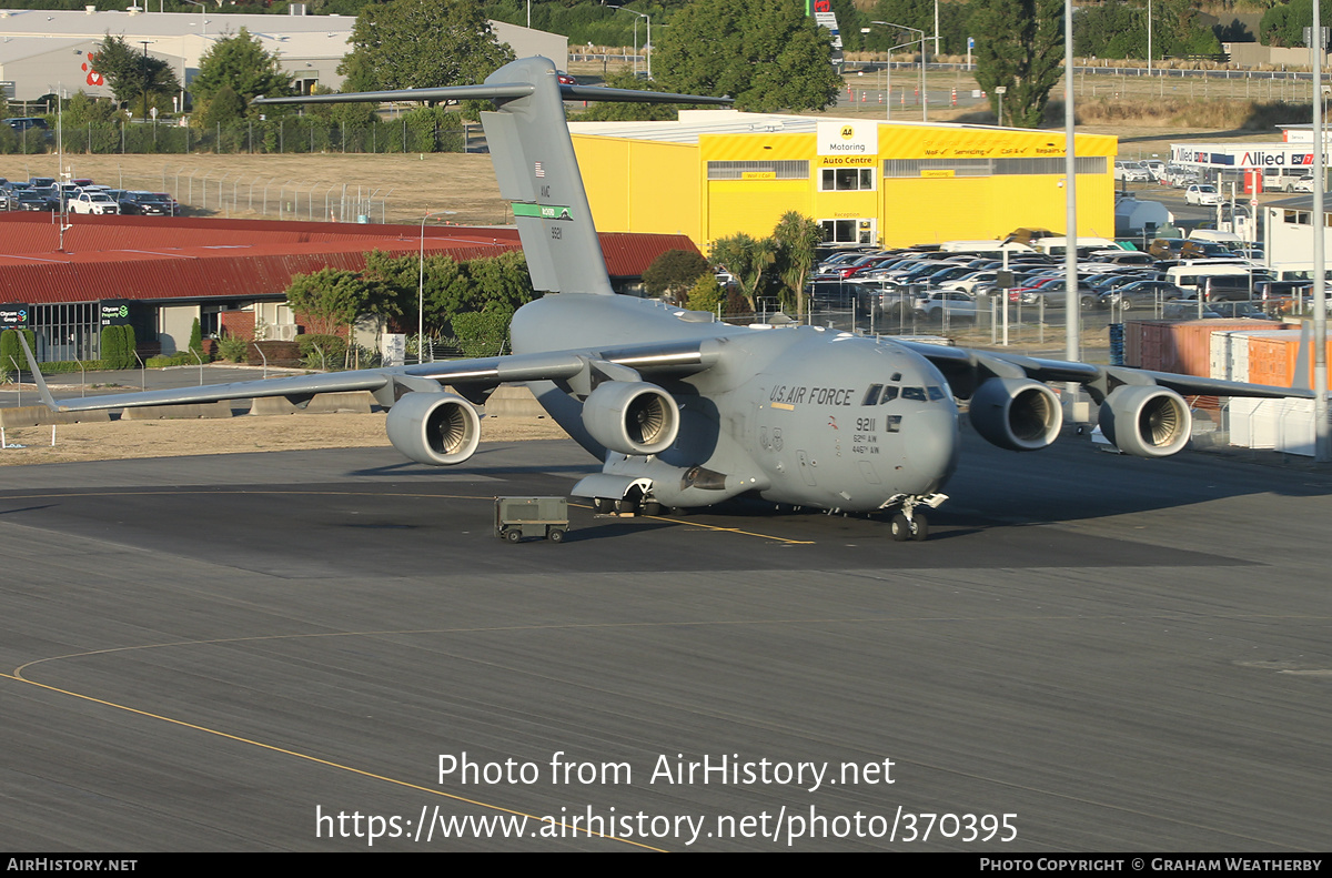 Aircraft Photo of 09-9211 / 99211 | Boeing C-17A Globemaster III | USA - Air Force | AirHistory.net #370395