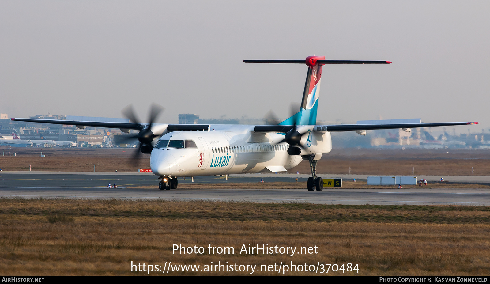 Aircraft Photo of LX-LGC | Bombardier DHC-8-402 Dash 8 | Luxair | AirHistory.net #370484