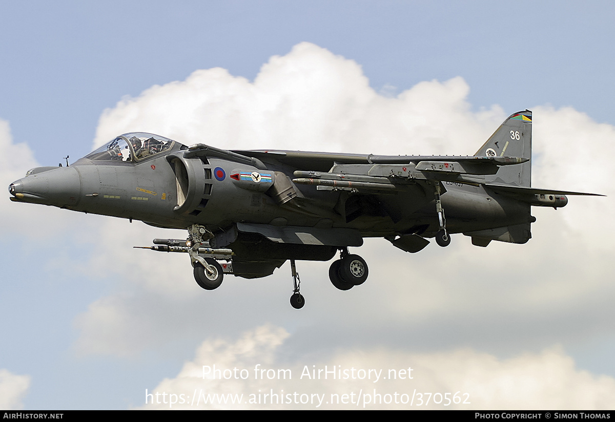 Aircraft Photo of ZD407 | British Aerospace Harrier GR7 | UK - Air Force | AirHistory.net #370562